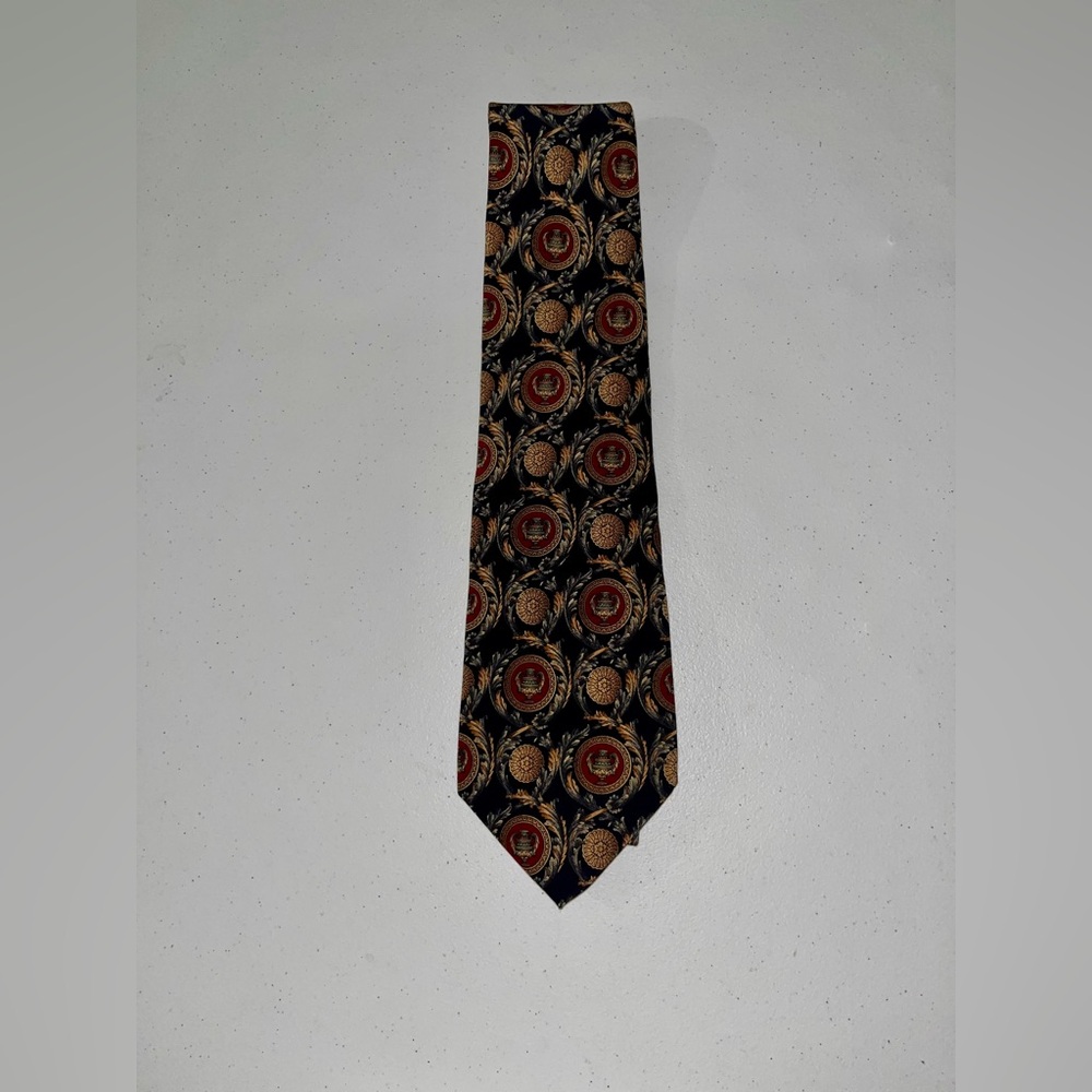 NIBag Metropolitan Museum of Art Elegant Silk Tie